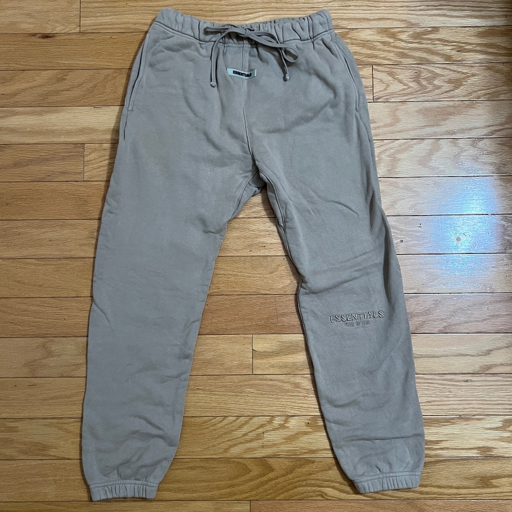 Essentials Fear of God Tan Sweatpants Medium